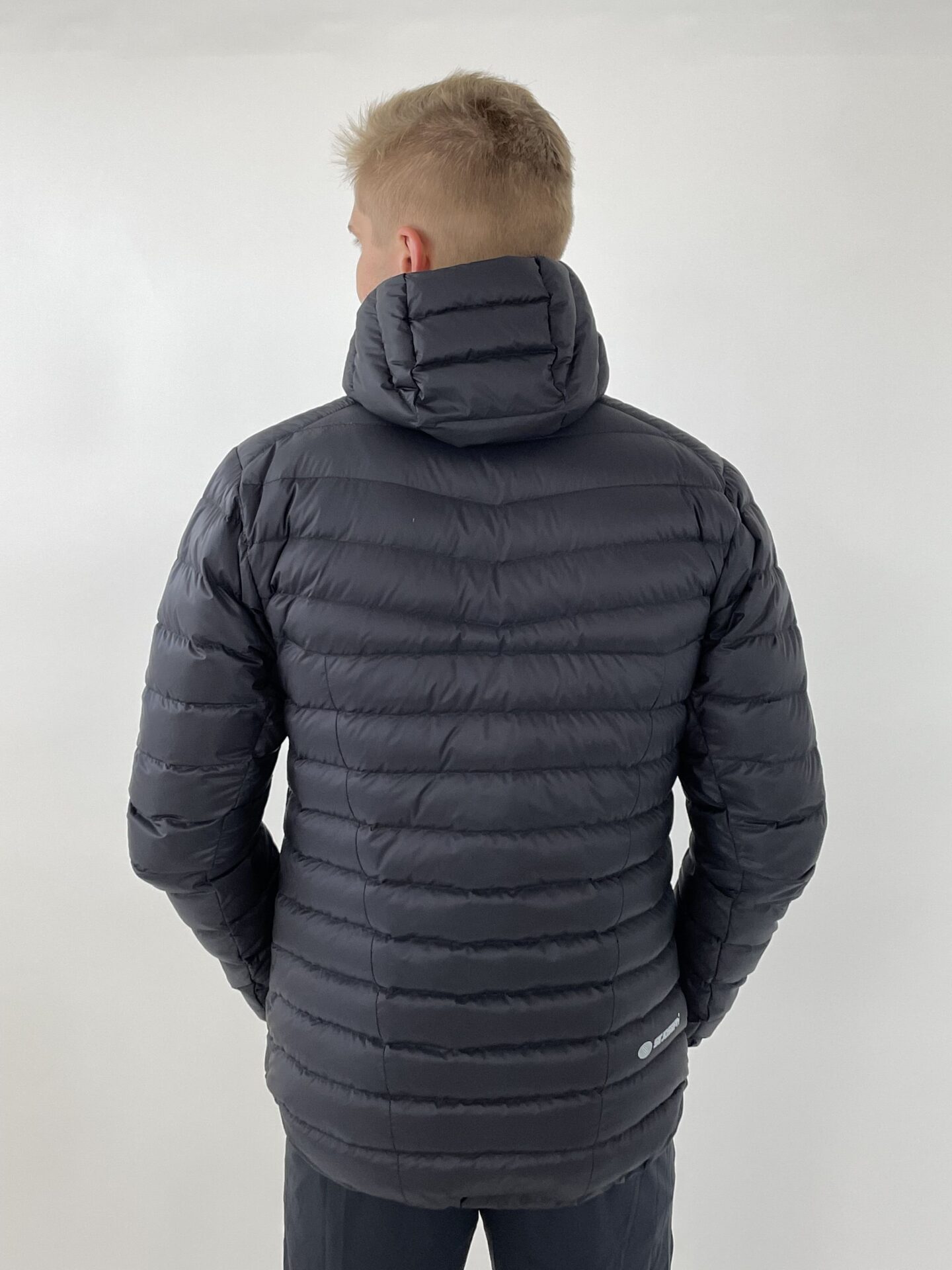 Atol Hooded Man II Black Back
